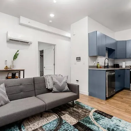 Designer 1-Bed Haven Near Downtown! Pets Welcome!