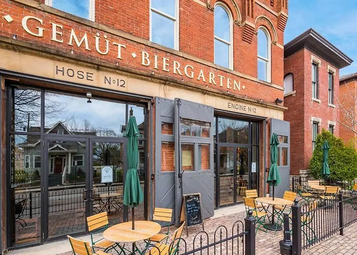 Apartment Designer 1-bed Haven Near Downtown! Pets Welcome! Columbus